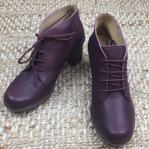 El Naturalista Dovela Dolce Leather Ankle Boots